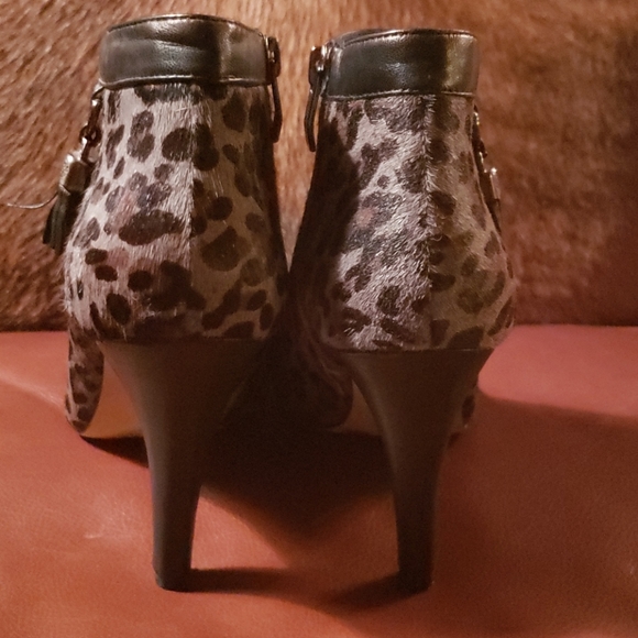 Women's Black and  Olive Animal Print Fur Booties - Picture 3 of 5